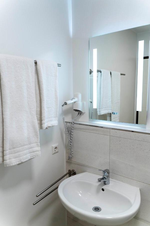 Ferienwohnung Dennis レラハ エクステリア 写真